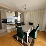 Appartement In Sabb For Rent *