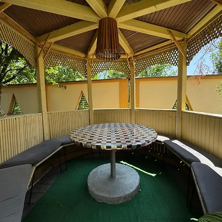 In Sabb For Rent Apartment *